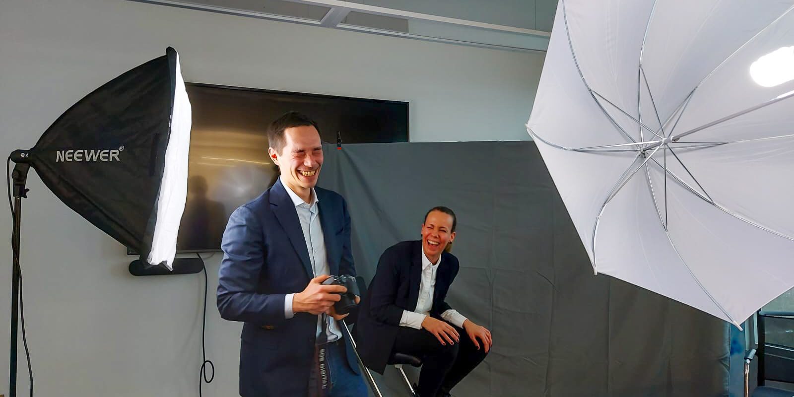 Do it yourself: Clatum Style zwei unsere Mitarbeiter, Fotowand